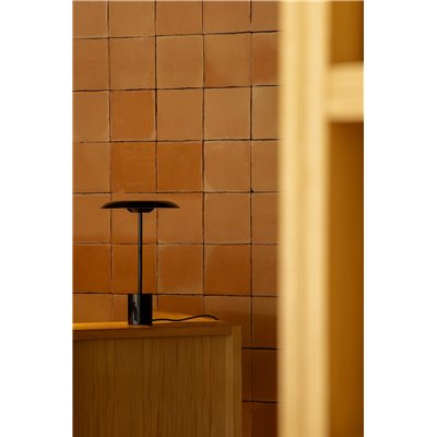 Lámpara sobremesa Led FARO Barcelona by Xjer Studio 28350 HOSHI Negra