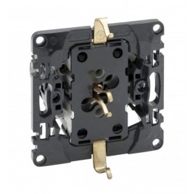 Enchufe Schuko doble 2x2P+T Legrand 864023 serie Niloe Step 