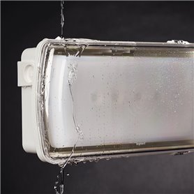 Caja estanca Legrand para emergencia URA21 LED 661616