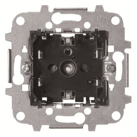 Base de enchufe bipolar Schuko conexion automatica NIESSEN 8188.6 serie SKY