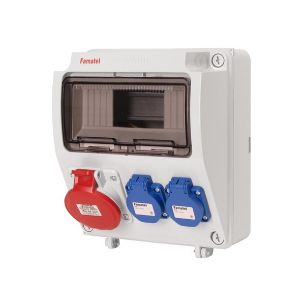 Caja ind. Acquacombi 9 mod IP54 con 2 tomas schuko y 3P+T 32A 400V FAMATEL 3957.2