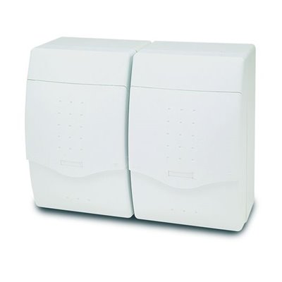 Armario superficie Nuova 4 Icp + 4 modulos IP40 195x235x110 FAMATEL 3844