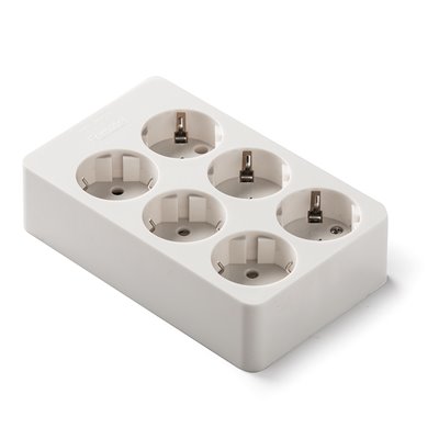 Base múltiple 6 tomas TT 16A cuadrada FAMATEL 2506 Blanco