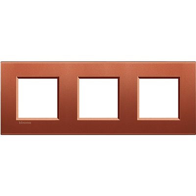 Placa 3 elementos 2+2+2 módulos Livinglight BTICINO LNA4802M3RK Brick