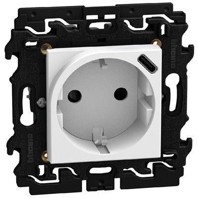 Toma corriente + USB tipo C 2 módulos BTICINO Light Now YW4141USB white